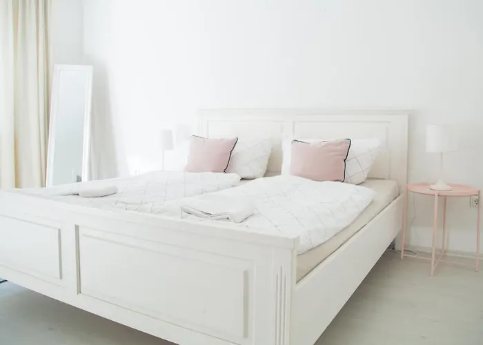The White - Great Ferris Wheel Apartamento