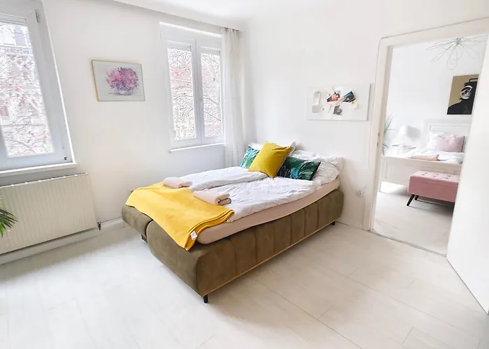 The White - Great Ferris Wheel Apartamento Viena